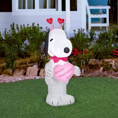 Gemmy Airblown Inflatable Valentine Snoopy, 3.5 ft Tall, pink - 42.13x21.65x18.5