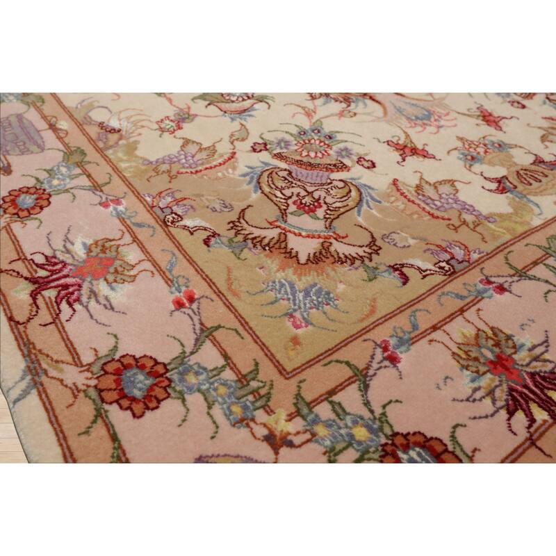 3'5''x5 Hand Knotted Wool Ivory Traditional 200 KPSI Rug - 3' 5'' x 5'