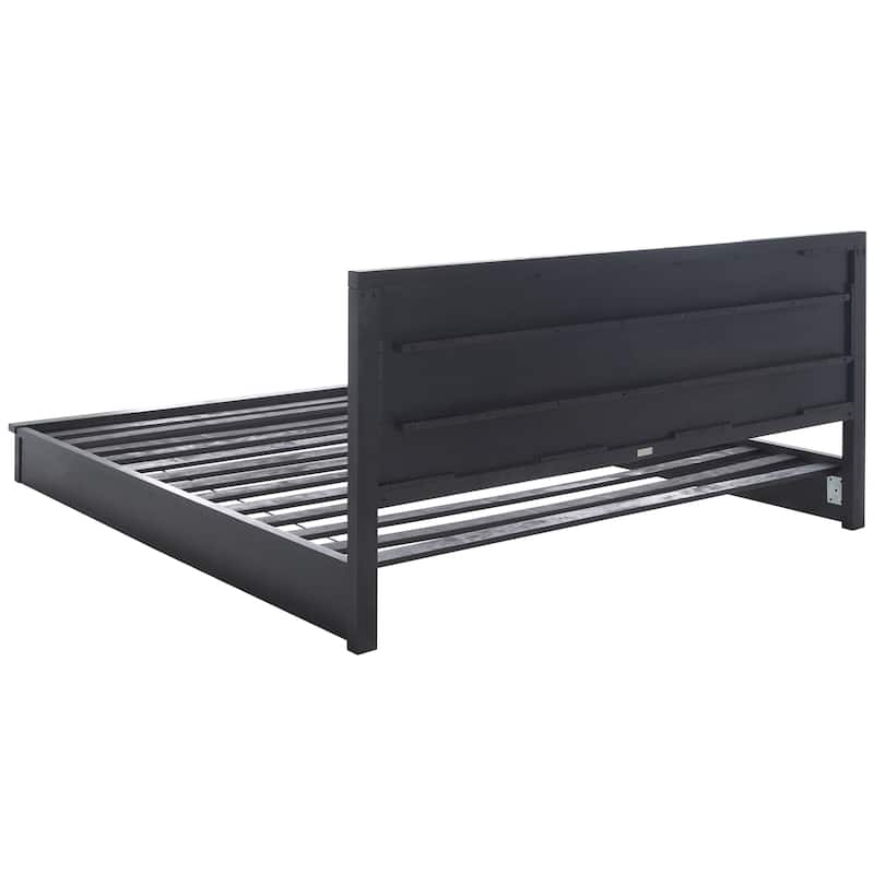 SAFAVIEH Couture Emmanuella Bed