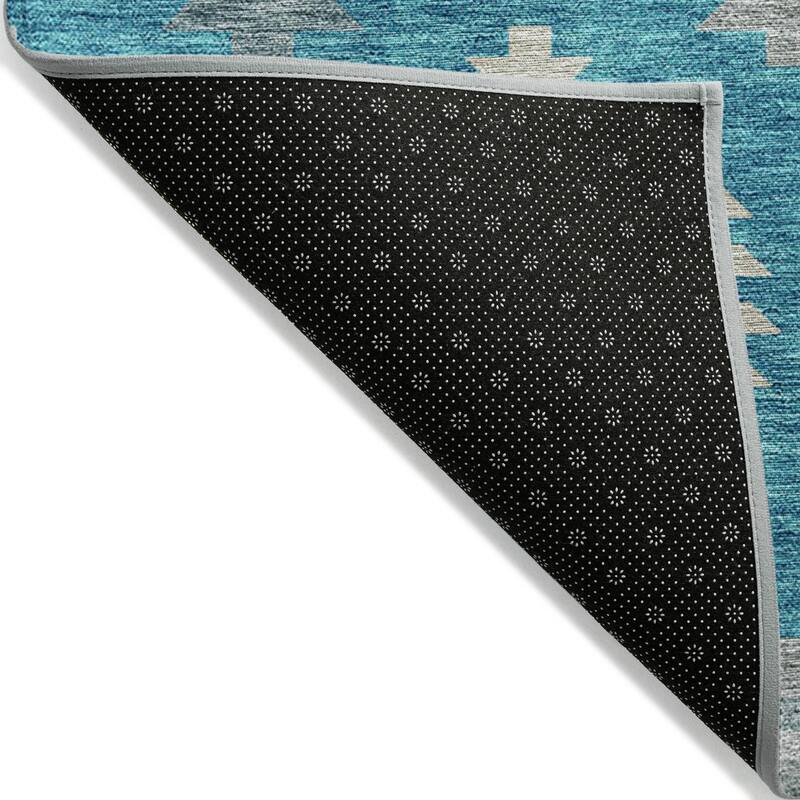 Machine Washable Indoor/ Outdoor Boho Tribal Chantille Rug
