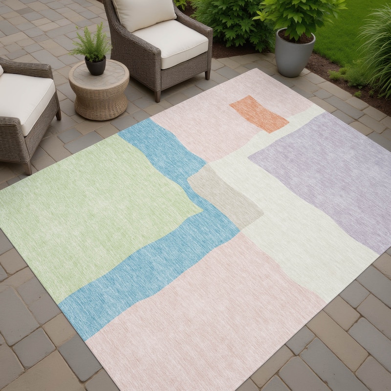 Machine Washable Indoor/ Outdoor Contemporary Blox Chantille Rug