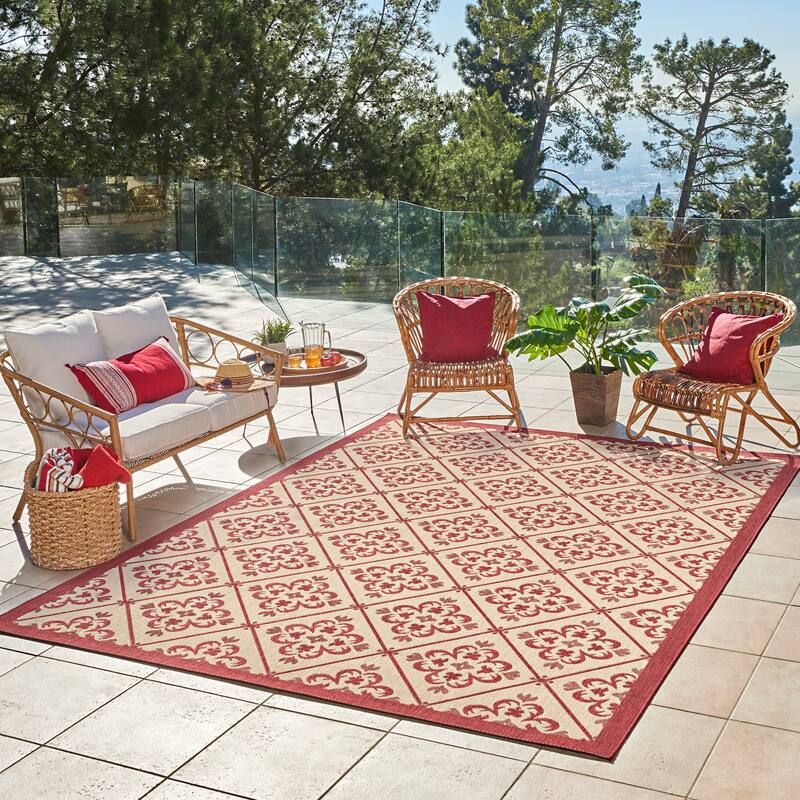 Gertmenian Solterra Bohemian Moroccan Global Weather Resistant Polypropylene Flatweave Indoor/ Outdoor Area Rug Collection