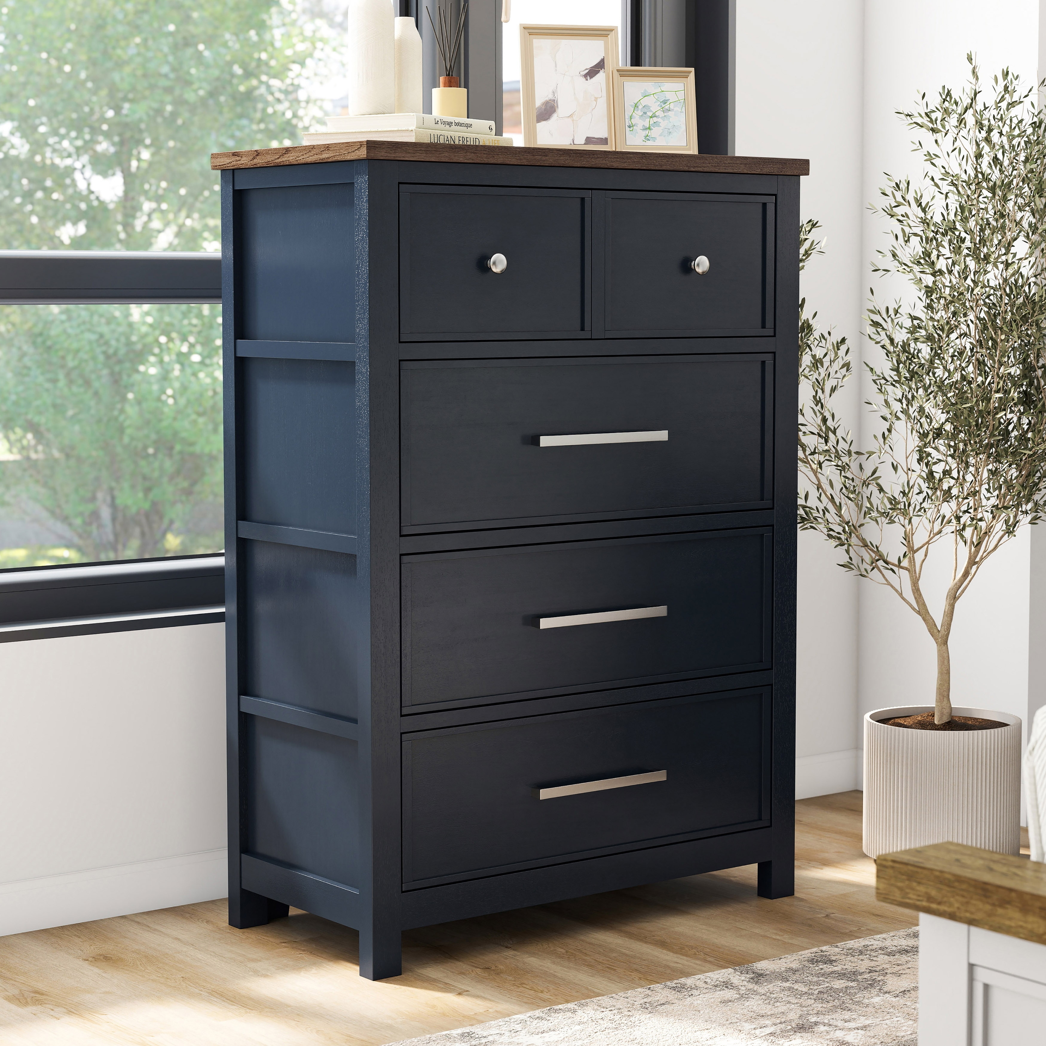 Furniture of America Althea Modern Farmhouse 4-Drawer Solid Wood Chest