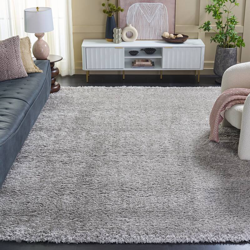 SAFAVIEH Madrid Shag Soledad Solid 2-inch Thick Rug