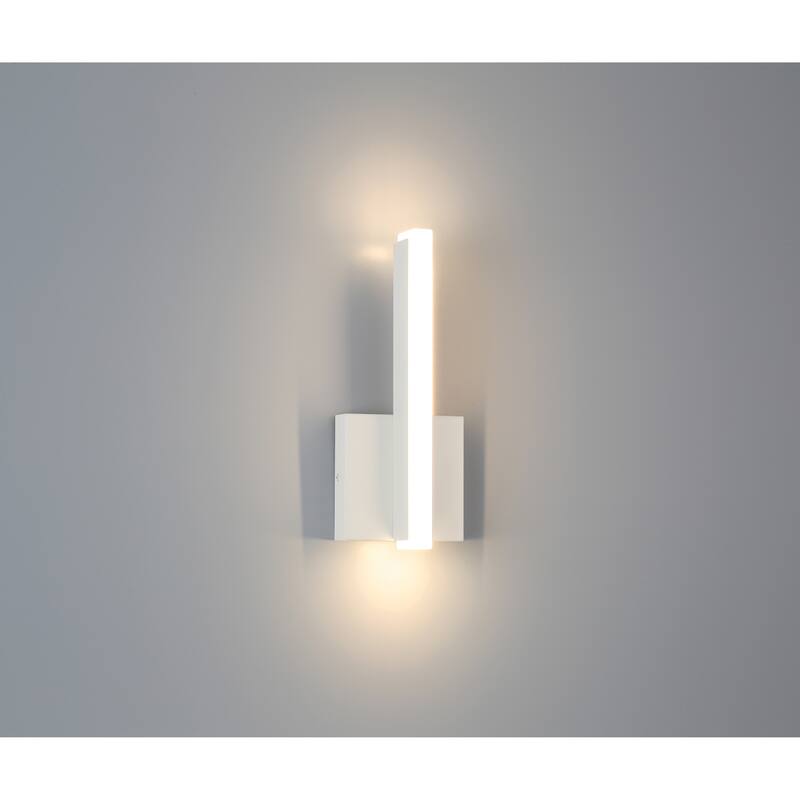 Illume Dual Voltage LED Wall Sconce