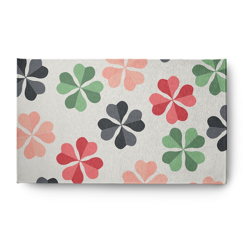 Lucky Patch St. Patrick's Day Chenille Indoor/Outdoor Rug - Pepper - 3' x 5'