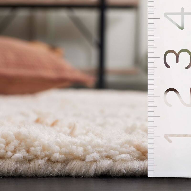 SAFAVIEH Handmade Vermont Breffney Wool Rug