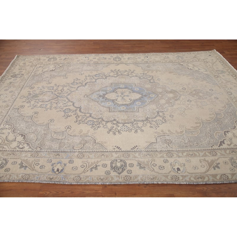 Hand Knotted Oriental 100% Wool Carpet Traditional Medallion Beige & Ivories Tabriz Area Rug - 8' 11'' X 6' 2''
