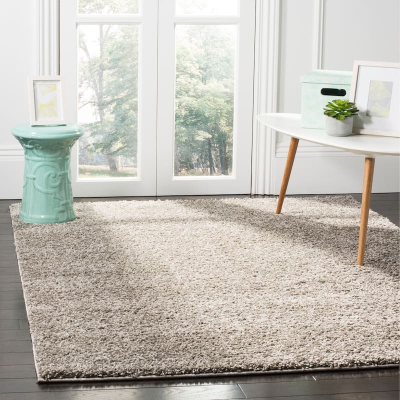 SAFAVIEH New York Shag Rixte 1.2-inch Thick Rug