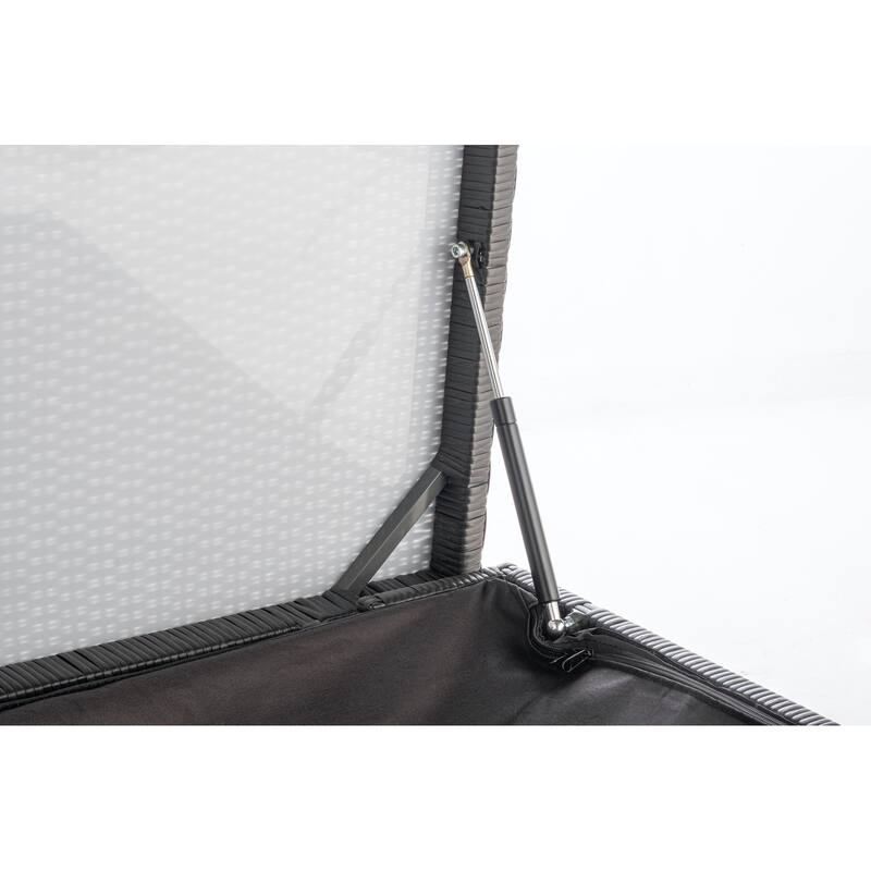Sicuro Wicker Storage Deck Box