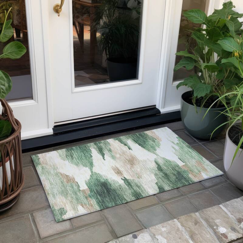 Machine Washable Indoor/ Outdoor Abstract Watercolor Chantille Rug - Green - 1'8" x 2'6"