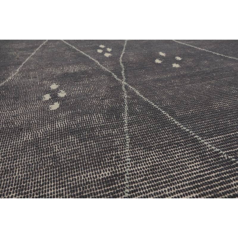 LoomBloom Gray Hand Woven Moroccan Wool Contemporary Oriental Area Rug - 5' 3'' x 7' 7''