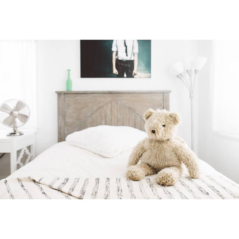 Milk Street Relic Winchester Crib - White