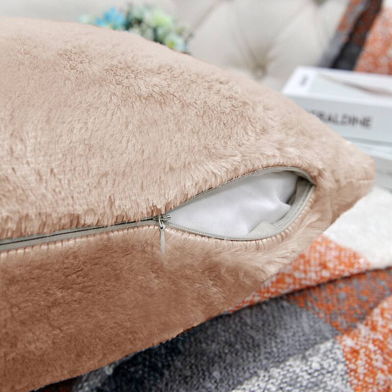 Fauxfur Pillow Shell Set 20'X20"