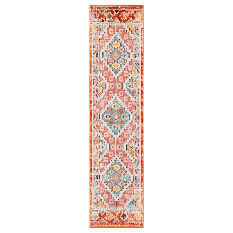 SAFAVIEH, Madison Hortensia Boho Diamond Distressed Rug