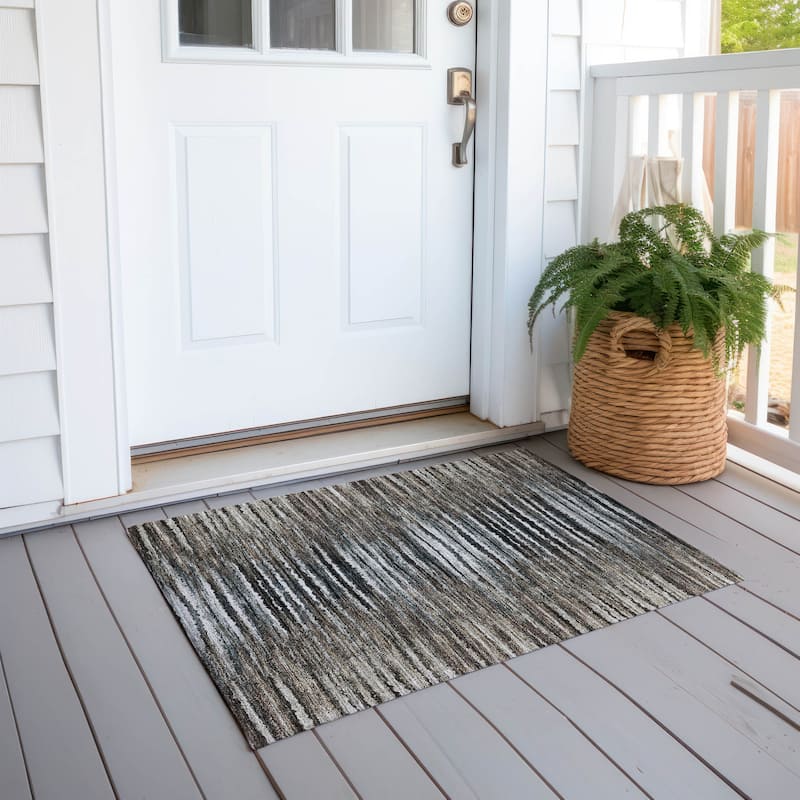 Machine Washable Indoor/ Outdoor Chantille Jagged Stripes Rug