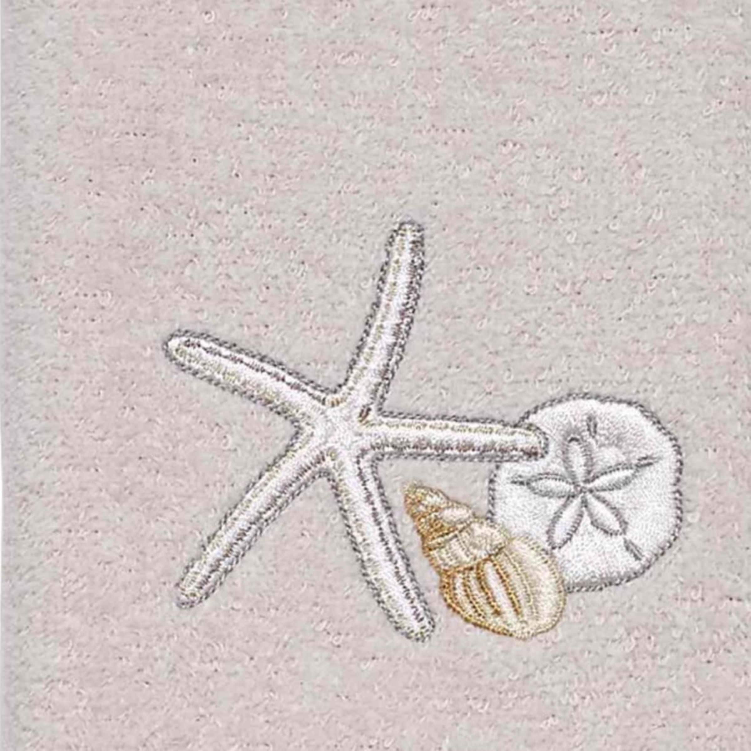 Avanti Linens Seaglass Fingertip Towel Fingertip Towel