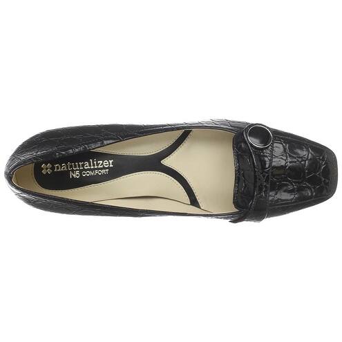 Shop Naturalizer Womens Fulton Closed Toe Classic Pumps Free