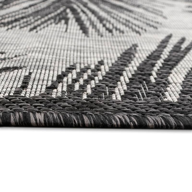 Liora Manne Carmel Fronds Indoor/Outdoor Rug