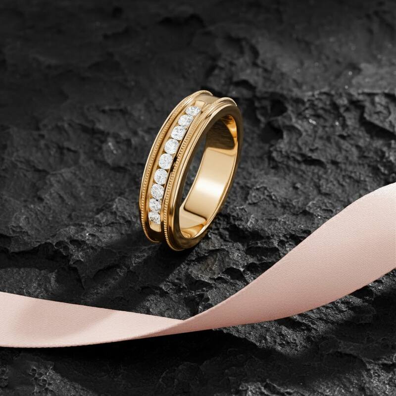 IGI Certified 1/3ct TDW Diamond Wedding Band in 14k Yellow Gold for Men