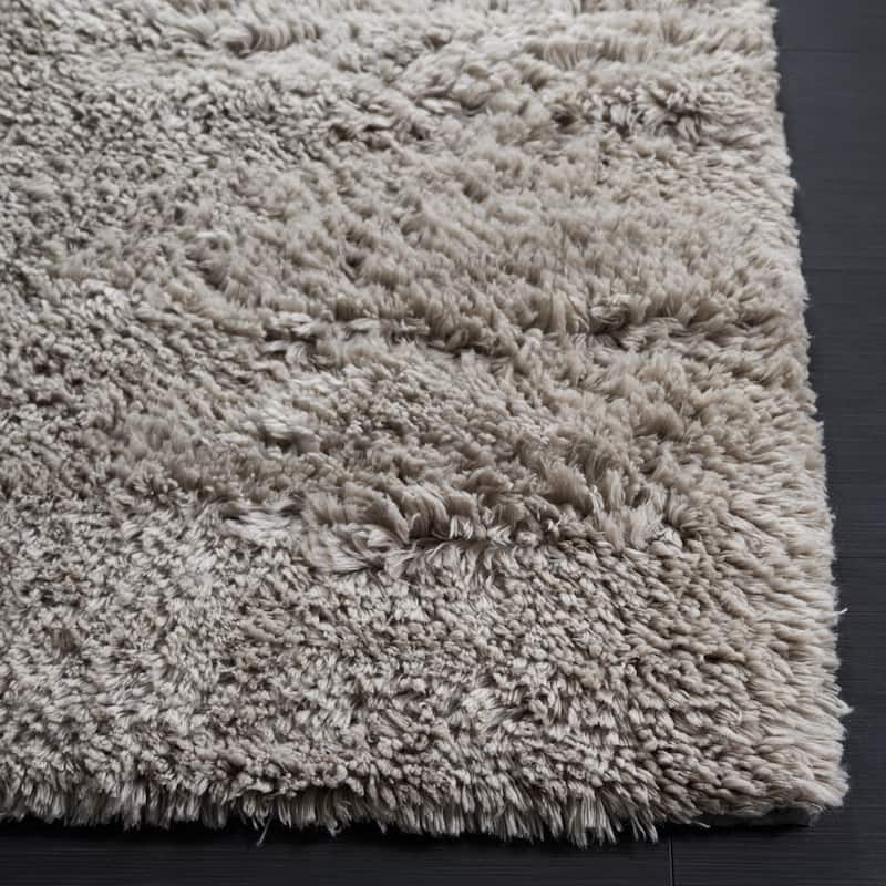 SAFAVIEH Handmade Casablanca Shag Edle Solid Wool Rug