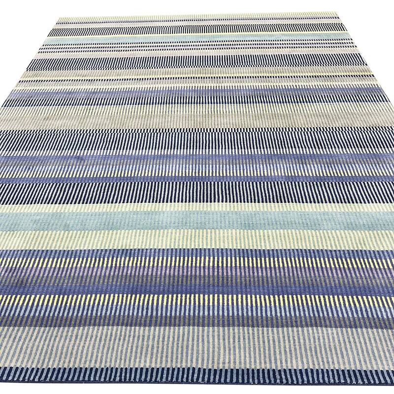 Hand-Knotted Wool Knotted Striped Rug, 9' x 12', Mauve Area Rug, Stylish Modern Accent for Bedroom or Office - L