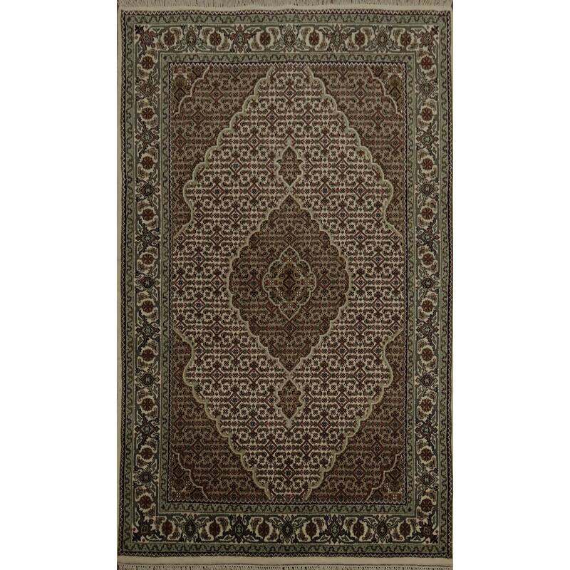 Hand Knotted Oriental 100% Wool Carpet Traditional Medallion Beige & Ivories Tabriz Area Rug - 6' 3'' X 4' 1''
