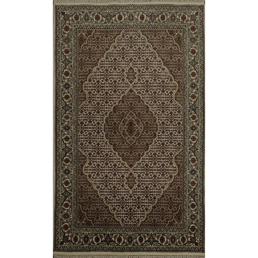 Hand Knotted Oriental 100% Wool Carpet Traditional Medallion Beige & Ivories Tabriz Area Rug - 6' 3'' X 4' 1''