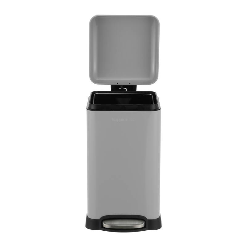 happimess Betty Retro Mini 3.2-Gallon Step-Open Trash Can