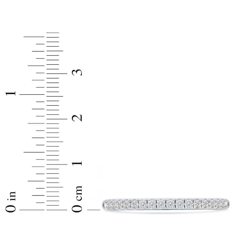 1/5ct TDW Diamond Wedding Band in 14K Gold for Women