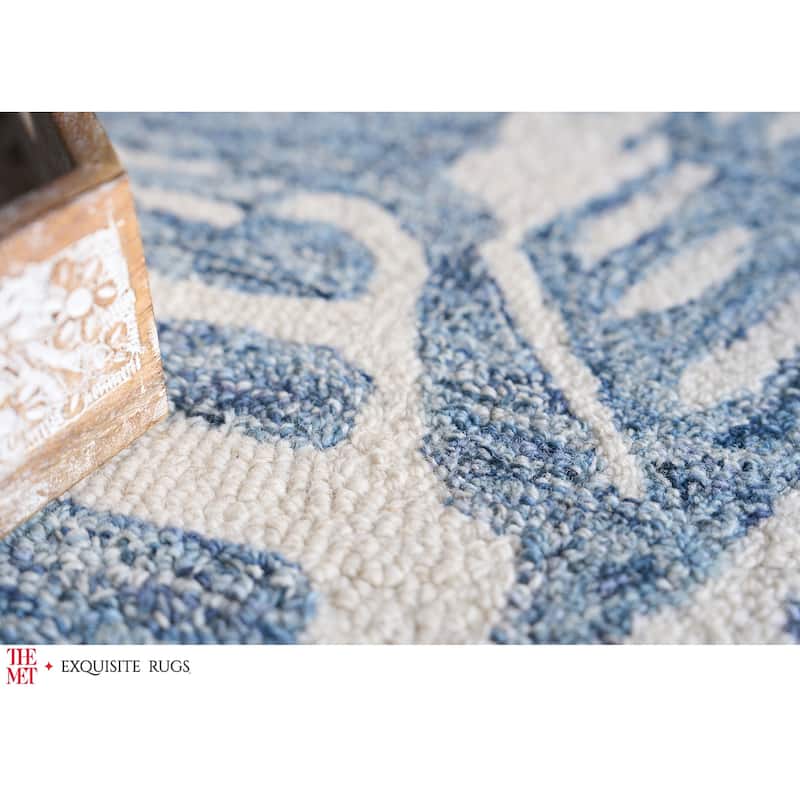 The Met X Exquisite Rugs Botanica Blue/Ivory Area Rug