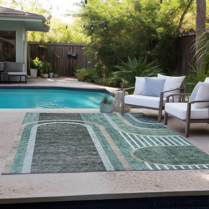 Machine Washable Indoor/ Outdoor Chantille Mid Century Modern Rug