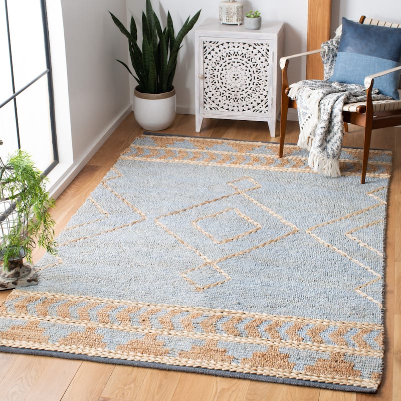 SAFAVIEH Handmade Kilim Finella Moroccan Rug - 3' x 5' - Natural/Blue