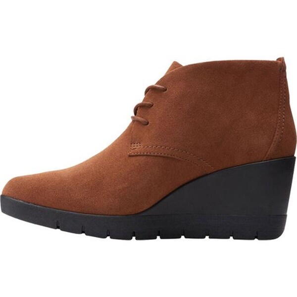clarks wedge heel boots