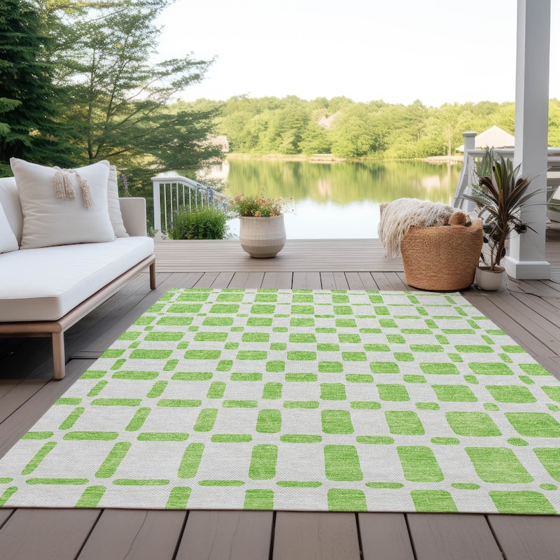 Machine Washable Indoor/ Outdoor Chantille Contemporary Geo Rug - Lime - 8' x 10'
