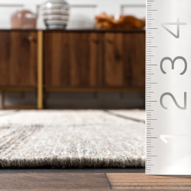 Nuloom Nicky Contemporary Striped Wool Tassel Area Rug
