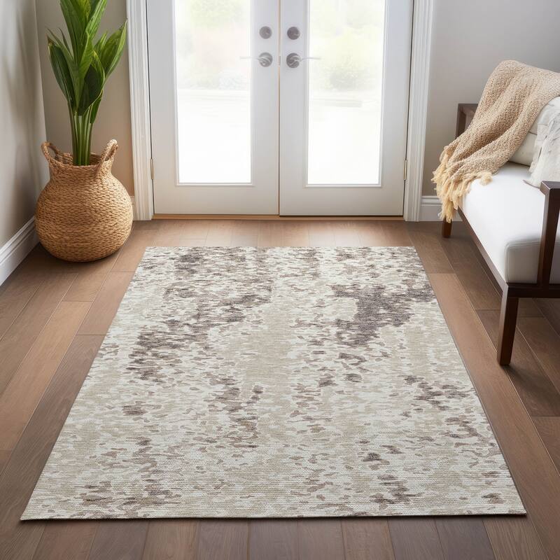 Machine Washable Indoor/ Outdoor Abstract Chantille Rug