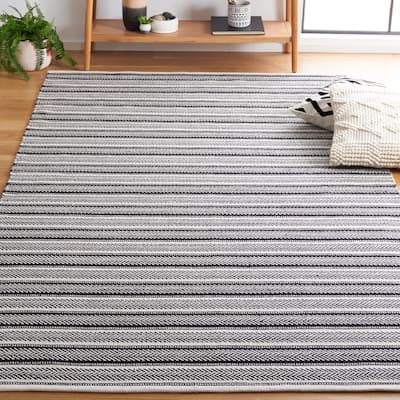 SAFAVIEH Handmade Montauk Ariel Stripe Rug