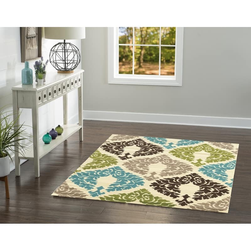 Claremont Damask Rug Collection