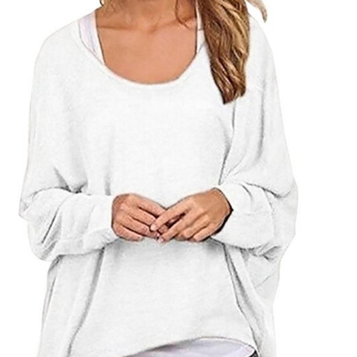 womens baggy white tee