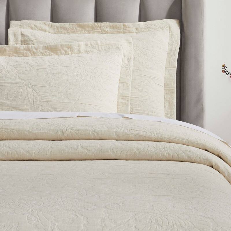 Blue Nile Mills Tropical Floral Matelasse Cotton Medium Weight 3 Piece Bedspread Set
