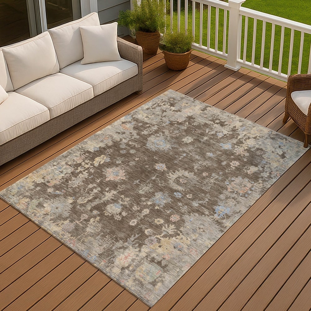Machine Washable Indoor/ Outdoor Vintage Traditional Chantille Rug