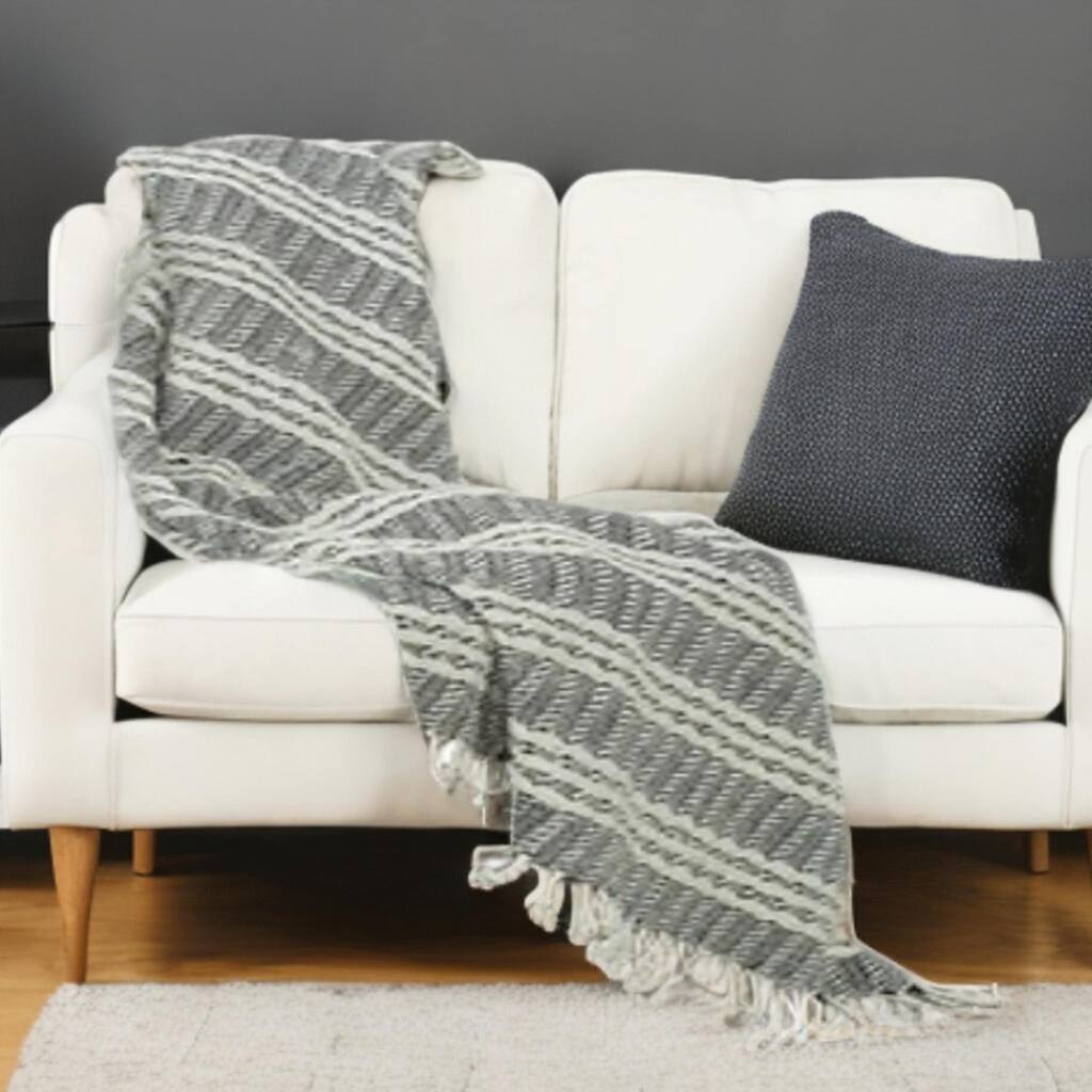 HomeRoots Black Woven 100% Cotton Throw Blanket