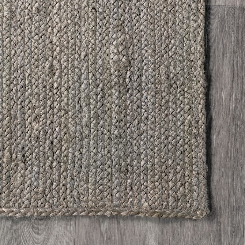 Nuloom Adelaida Farmhouse Jute Area Rug