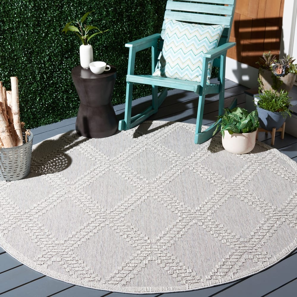 SAFAVIEH Global Raniera Indoor/ Outdoor Trellis Rug