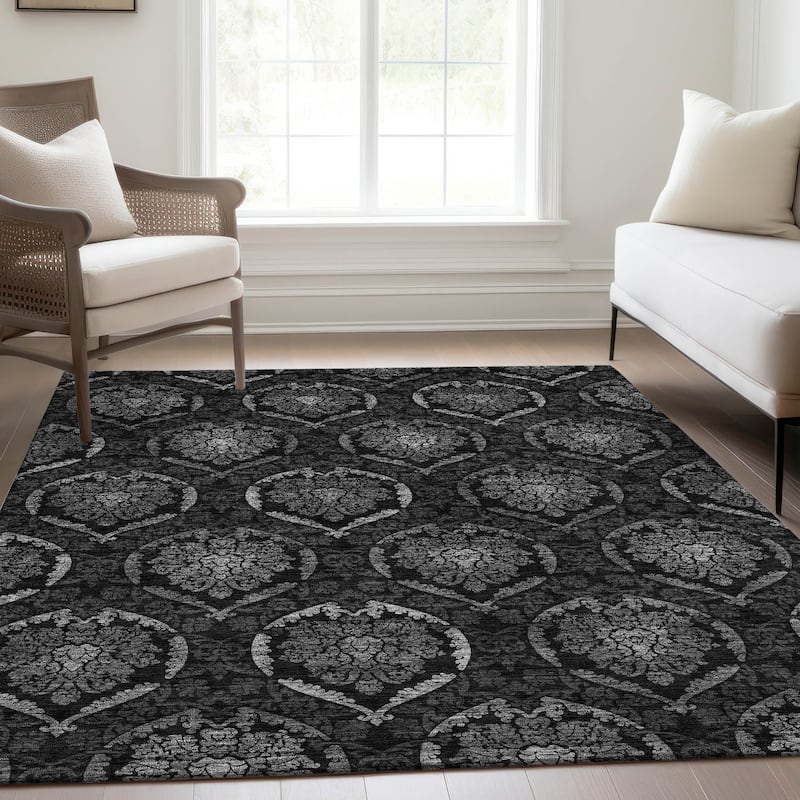 Machine Washable Indoor/ Outdoor Chantille Traditional Damask Rug