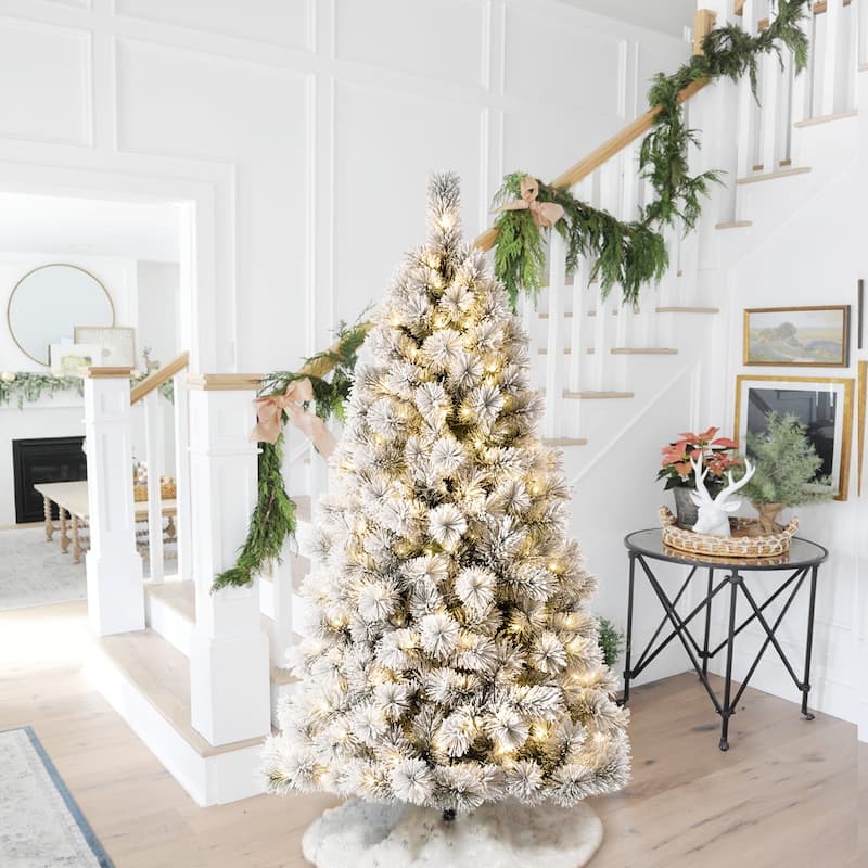 Glitzhome 6FT/7.5FT/9FT Warm White or Multi-Colored Pre-Lit Flocked Pine Artificial Christmas Tree - 6ft Pine with 300 LEDs