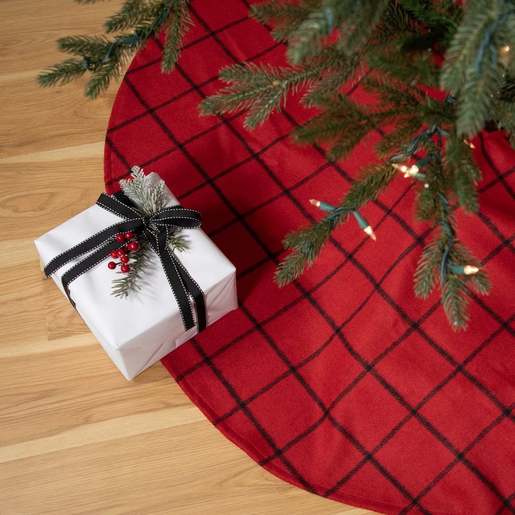 48" Red Flannel Christmas Tree Skirt with Buttons