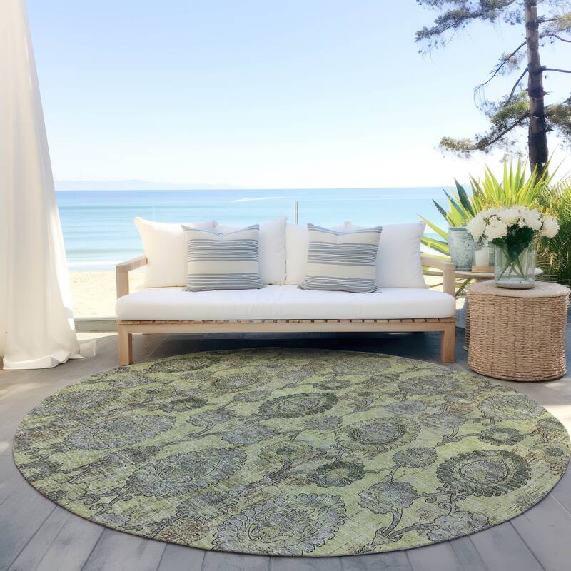 Machine Washable Indoor/ Outdoor Chantille Traditional Floral Rug - Aloe - 8' x 8'