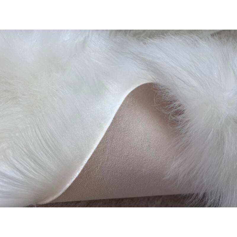 Ovella Home Premium Faux Buffalo Skin Shag Rug